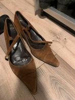 Nette bruine pumps maat 43, Kleding | Dames, Schoenen, Pumps, Esmeralda, Bruin, Ophalen of Verzenden