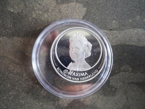 Te Koop Zwaar Verzilverde Munt Koningin Maxima, Postzegels en Munten, Munten | Nederland, Losse munt, Overige waardes, Koning Willem III