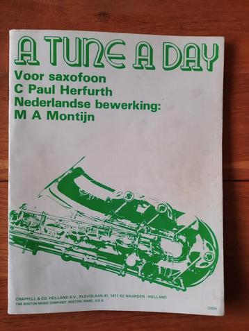 lesboek-Tune a Day Vol.1 voor Saxofoon - Nederlandse Uitgave beschikbaar voor biedingen