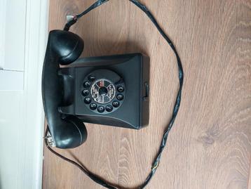Oude telefoon beschikbaar voor biedingen