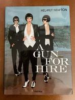 Helmut Newton    A Gun for Hire, Ophalen, Zo goed als nieuw, Fotografie algemeen