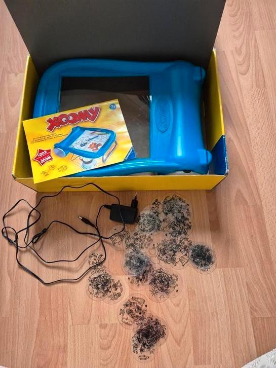 Xoomy tekentafel, met projector, urenlang speelplezier, Kinderen en Baby's, Speelgoed | Educatief en Creatief, Zo goed als nieuw