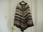 Poncho one size naturel kleuren wol of wolmix, Ophalen, Gedragen