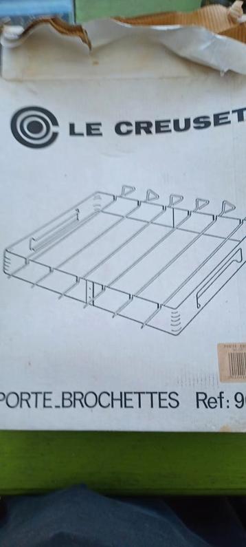 Porte brochette le Creuset  beschikbaar voor biedingen