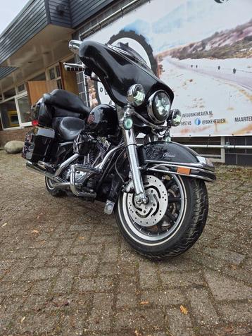 Harley Davidson FLHTC Electra Glide Classic beschikbaar voor biedingen