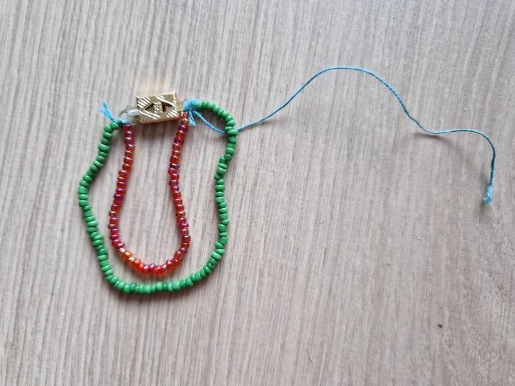 Tk vintage barbie Fleur ketting (bij setje 1248 roze wit), Verzamelen, Poppen, Gebruikt, Accessoires, Verzenden