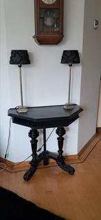 Zwart hal of side tafeltje. Apart model, Huis en Inrichting, Tafels | Sidetables, Ophalen, Gebruikt, 25 tot 50 cm, Rechthoekig