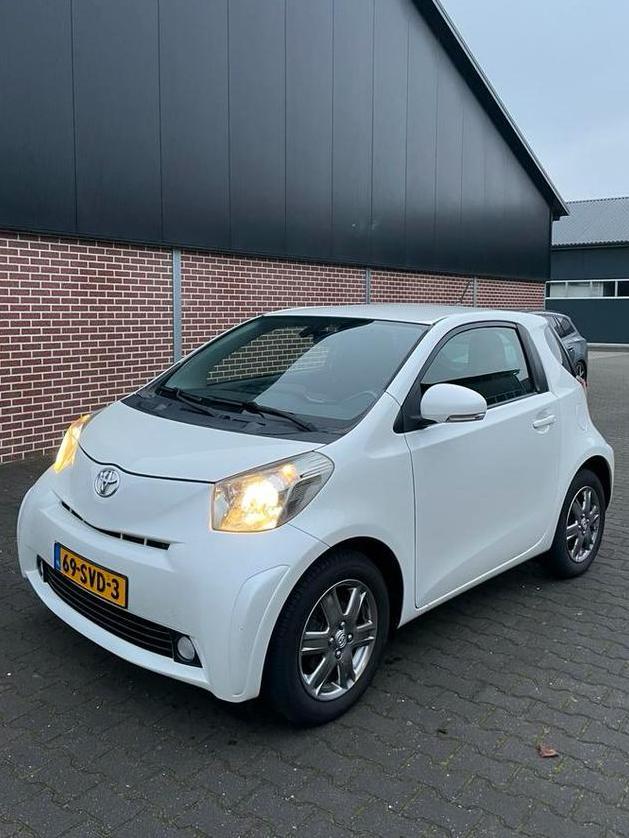 Toyota IQ 1.0 2009 Wit, Auto's, Toyota, Particulier, IQ, Benzine, A, Hatchback, Handgeschakeld, Geïmporteerd, Wit, Voorwielaandrijving