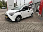 Toyota Aygo 1.0 VVT-i x-fun, Voorwielaandrijving, Stof, Gebruikt, Euro 6