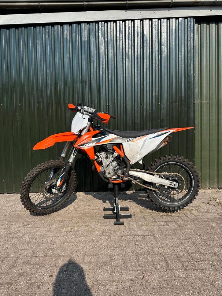 KTM SXF 250 2022 NIEUWSTAAT, Fietsen en Brommers, Brommers | Crossbrommers, Zo goed als nieuw, Overige merken, Ophalen of Verzenden