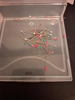 Jaren 60 oorbellen voor Barbie, Gebruikt, Onbekend, Ophalen of Verzenden, Onbekend