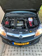 Opel Astra 2.0 Turbo GTC 125KW 2007 Zwart, Auto's, Opel, Voorwielaandrijving, 1998 cc, Stof, Euro 6