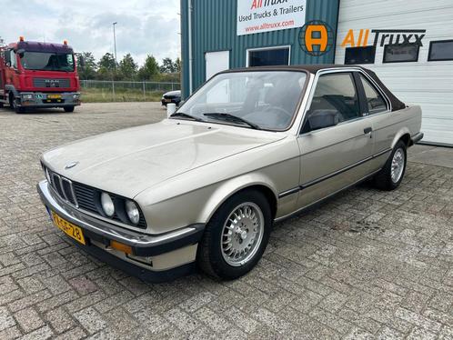 BMWE30 325E Baur 6 cilinder, Auto's, Oldtimers, Bedrijf, Te koop, Open dak, BMW, Benzine, Cabriolet, Handgeschakeld, Geïmporteerd