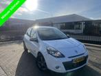 Renault Clio 1.5 dCi Night & Day Navigatie|Clima|Cruise Cont, Euro 5, 4 cilinders, Wit, Origineel Nederlands
