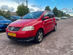 Volkswagen Fox 1.2 40KW 2009 Rood, Auto's, Voorwielaandrijving, 54 pk, 969 kg, 4 stoelen