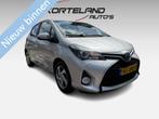Toyota Yaris 1.5 Hybrid Lease Limited, Gebruikt, 4 cilinders, Met garantie (alle), Bedrijf