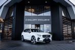 Volvo XC60 2.0 Recharge T8 AWD R-Design - Luchtvering | Pano, Automaat, Gebruikt, Leder en Stof, Wit