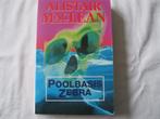 thriller: Poolbasis Zebra, Alistair MacLean, Gelezen, Ophalen of Verzenden