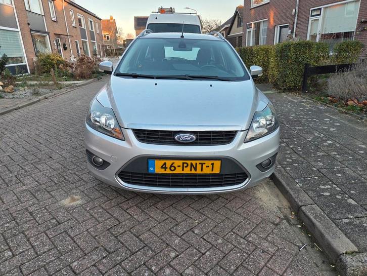 Ford Focus 1.8 92KW Wagon 2011 Grijs, Auto's, Ford, Particulier, Focus, ABS, Airbags, Airconditioning, Bluetooth, Boordcomputer