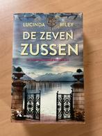 De zeven zussen ( deel 1 ) en Storm ( deel 2 ), Boeken, Ophalen of Verzenden, Zo goed als nieuw