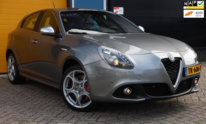Alfa Romeo Giulietta 1.4 Turbo QV Line / AUT / TOPSTAAT / 17, Auto's, Alfa Romeo, Bedrijf, Te koop, Giulietta, ABS, Airbags, Airconditioning