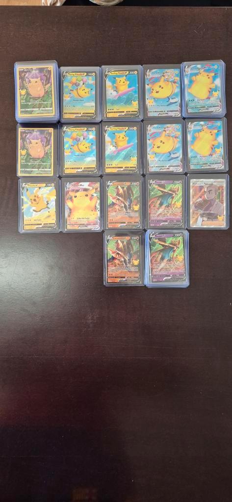 Pokemon Celebrations Kaarten Collectie, Hobby en Vrije tijd, Verzamelkaartspellen | Pokémon, Zo goed als nieuw, Losse kaart, Ophalen of Verzenden