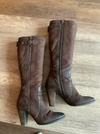 Bruine leren laarzen van DiCapolavori, maat 40, Kleding | Dames, Schoenen, Hoge laarzen, Bruin, Ophalen of Verzenden, Gedragen