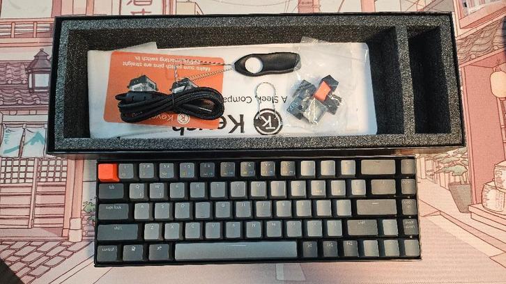 Keychron K6 Mechanical keyboard brown switches, Computers en Software, Toetsenborden, Zo goed als nieuw, Qwerty, Ophalen of Verzenden