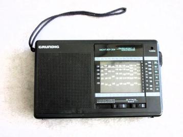 Vintage Grundig radio Yacht Boy 204 world receiver radio FM  beschikbaar voor biedingen