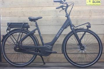 Cortina E-Common NIEUWSTAAT 242km met 12 mnd Garantie beschikbaar voor biedingen