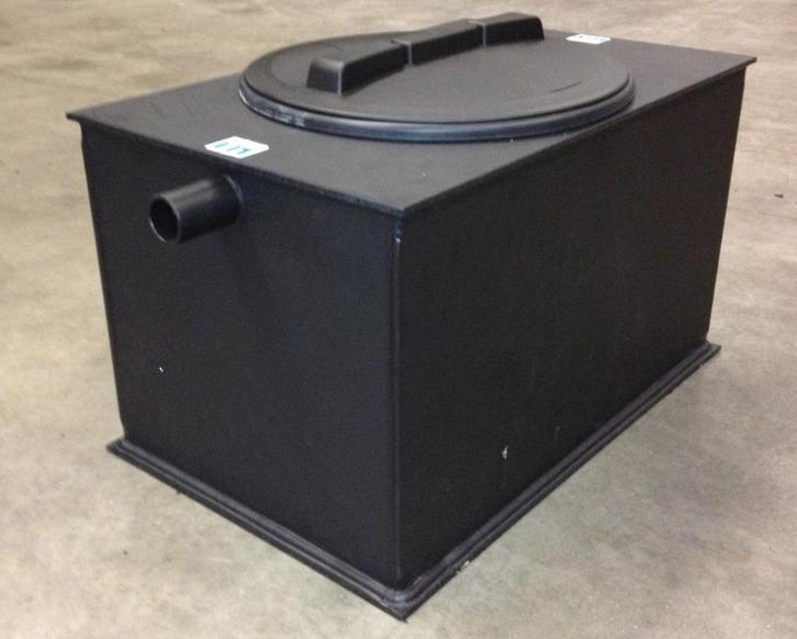 Kunststof slib-vetafscheider (vetput) 0,5 liter/seconde, Zakelijke goederen, Horeca | Keukenapparatuur, Overige typen, Nieuw in verpakking