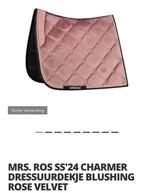 Gezocht - Mrs Ros dekje CHARMER BLUSHING ROSE VELVET, Dieren en Toebehoren, Paarden en Pony's | Dekens en Dekjes, Ophalen of Verzenden