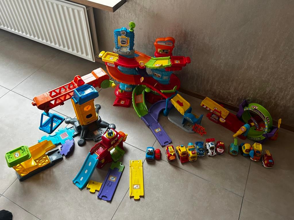 Toet toet auto’s vtech speelsets, Ophalen, Zo goed als nieuw, 2 tot 4 jaar