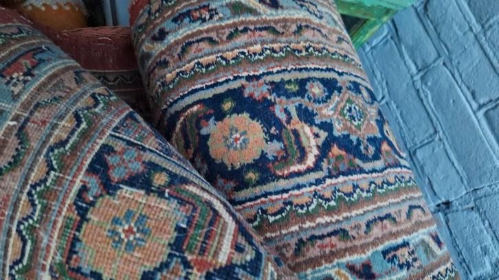 Echte perz echte perz moet wel gereinigd maar is mooi  uit, Huis en Inrichting, Stoffering | Tapijten en Kleden, Gebruikt, 200 cm of meer