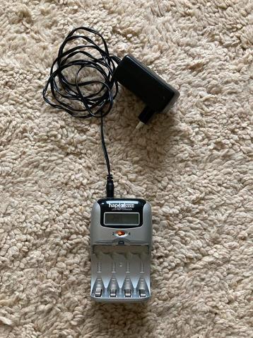 Hapé NV94 batterij-oplader inclusief oplaadsnoer voor auto beschikbaar voor biedingen