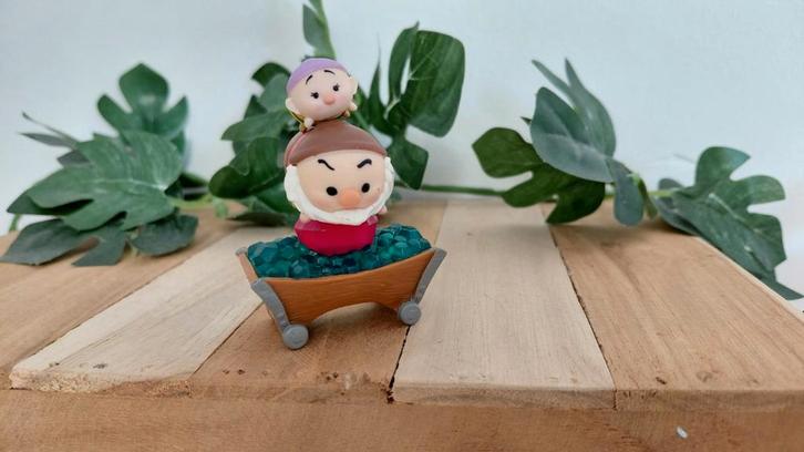 Tsum Tsum Disney poppetjes dwergen, Verzamelen, Poppetjes en Figuurtjes, Zo goed als nieuw, Ophalen of Verzenden