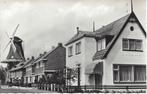 Heerenveen (Frl.) Tjepkemastraat met Molen, 1966, Verzamelen, Ansichtkaarten | Nederland, Ophalen of Verzenden, 1960 tot 1980