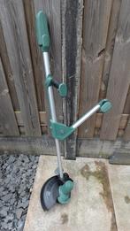 Bosch Universal 18v grastrimmer inclusief accu en lader, Gebruikt, Accu, Ophalen of Verzenden, 10 tot 30 cm