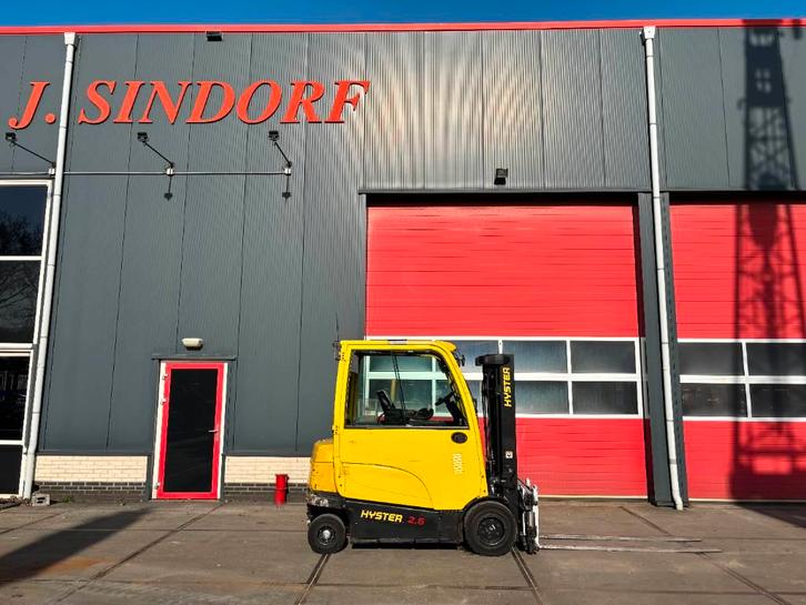 Hyster J 2.5 XN 2500kg E- Heftruck Triplo (bj 2018), Zakelijke goederen, Machines en Bouw | Heftrucks en Intern transport, Heftruck