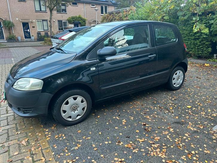 Volkswagen Fox 1.4 55KW 2007 Zwart, Auto's, Volkswagen, Particulier, Fox, Benzine, D, Hatchback, Handgeschakeld, Origineel Nederlands