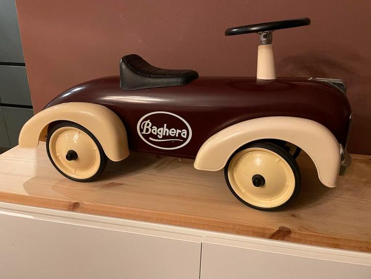 Baghera Loopauto - Bordeaux Rood/Gebroken Wit, Kinderen en Baby's, Speelgoed | Buiten | Voertuigen en Loopfietsen, Gebruikt, Loopvoertuig