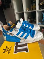Adidas X M&M's Sneakers - Limited Edition!, Blauw, Ophalen of Verzenden, Sneakers of Gympen, Gedragen