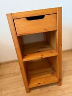 Ikea nachtkastje grenenhout, Ophalen of Verzenden, Zo goed als nieuw, Hout, Minder dan 45 cm