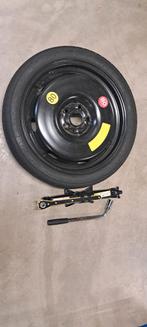 Reservewiel(thuiskomer) 125/70R18 met krik en sleutel, Ophalen, 18 inch, Gebruikt, Banden en Velgen