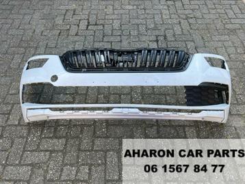 Skoda Kamiq Voorbumper Grill Wit 658807221 Origin Škoda 2728 beschikbaar voor biedingen