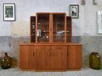 Jaren 80 Deens Design Wandmeubel | Vintage Vitrine Kast Teak, Gebruikt, 150 tot 200 cm, Ophalen of Verzenden, Glas