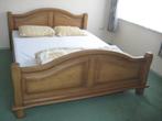 Massief eiken bed 2.00x1.60 met 2 nachtkastjes, Huis en Inrichting, Ophalen, Gebruikt, Bruin, Tweepersoons
