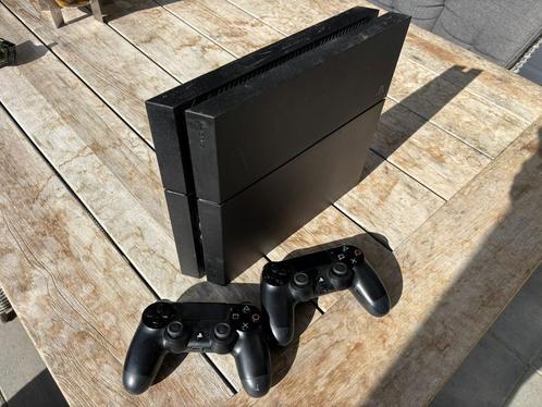 Playstation 4 met 2 controllers, Spelcomputers en Games, Spelcomputers | Sony PlayStation 4, Gebruikt, 1 TB, Met 2 controllers