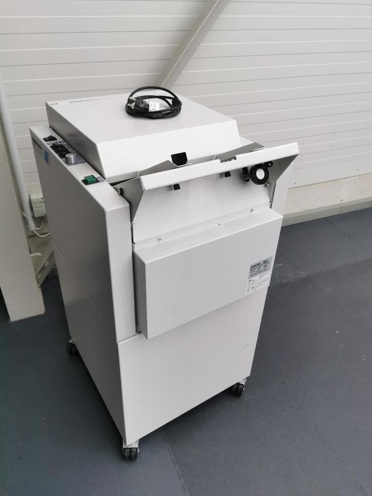 Plockmatic BM60 Booklet Maker stapling machine Nietmachine, Hobby en Vrije tijd, Elektronica-componenten, Gebruikt, Ophalen of Verzenden
