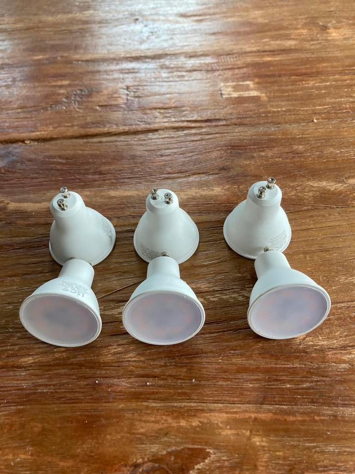 6x LSC Smart GU10 WiFi lampen – slimme spotjes, dimbaar, Huis en Inrichting, Lampen | Spots, Zo goed als nieuw, Plafondspot of Wandspot